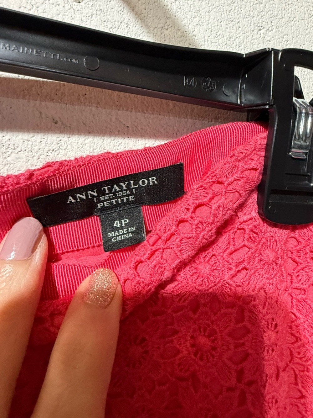 Ann Taylor Coral Pink Crochet Pencil Skirt - Picture 2 of 3